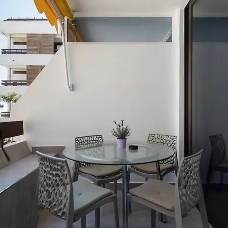 Modern With Sea Views And Fast Fiber Wifi Playa del Ingles (Gran Canaria)