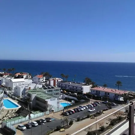 Modern With Sea Views And Fast Fiber Wifi Apartment