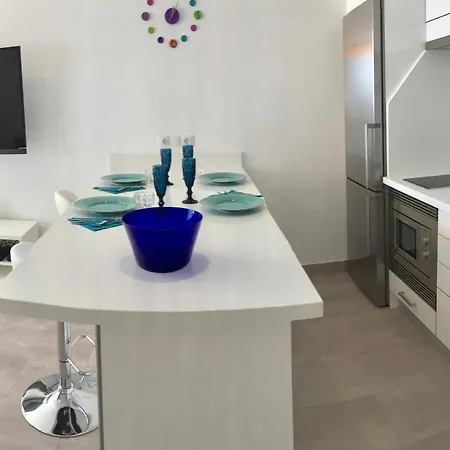 Apartment Modern With Sea Views And Fast Fiber Wifi *