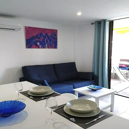 Modern With Sea Views And Fast Fiber Wifi Apartment