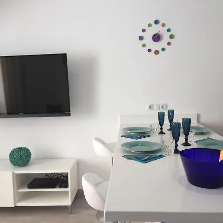 Modern With Sea Views And Fast Fiber Wifi Apartment